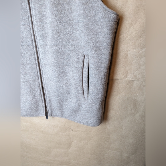 NWOT Peter Millar Mushroom Flex-Fleece Wool Vest - Picture 4 of 12